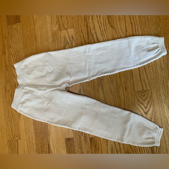 Girlfriend Collective 50/50 Classic Joggers in Ecru Size Small - Picture 6 of 7